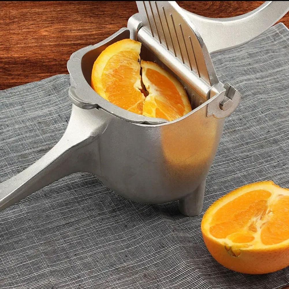 Spremiagrumi in alluminio Spre - Citrus Lemon Squeezer recensione e prezzo